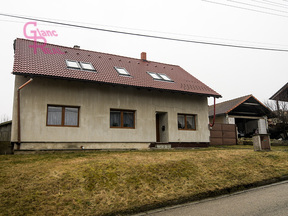 Prodej samostatně stojícího rod.domu 6+1 ve Zbraslavi, Brno - venkov