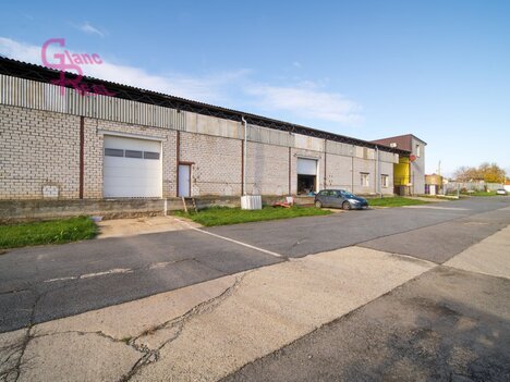 Prodej výrobně skladovacího areálu v Těmicích